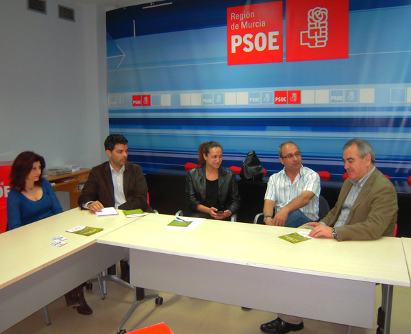 REUNIÓN DE ACUDE CON EL PSRM-PSOE